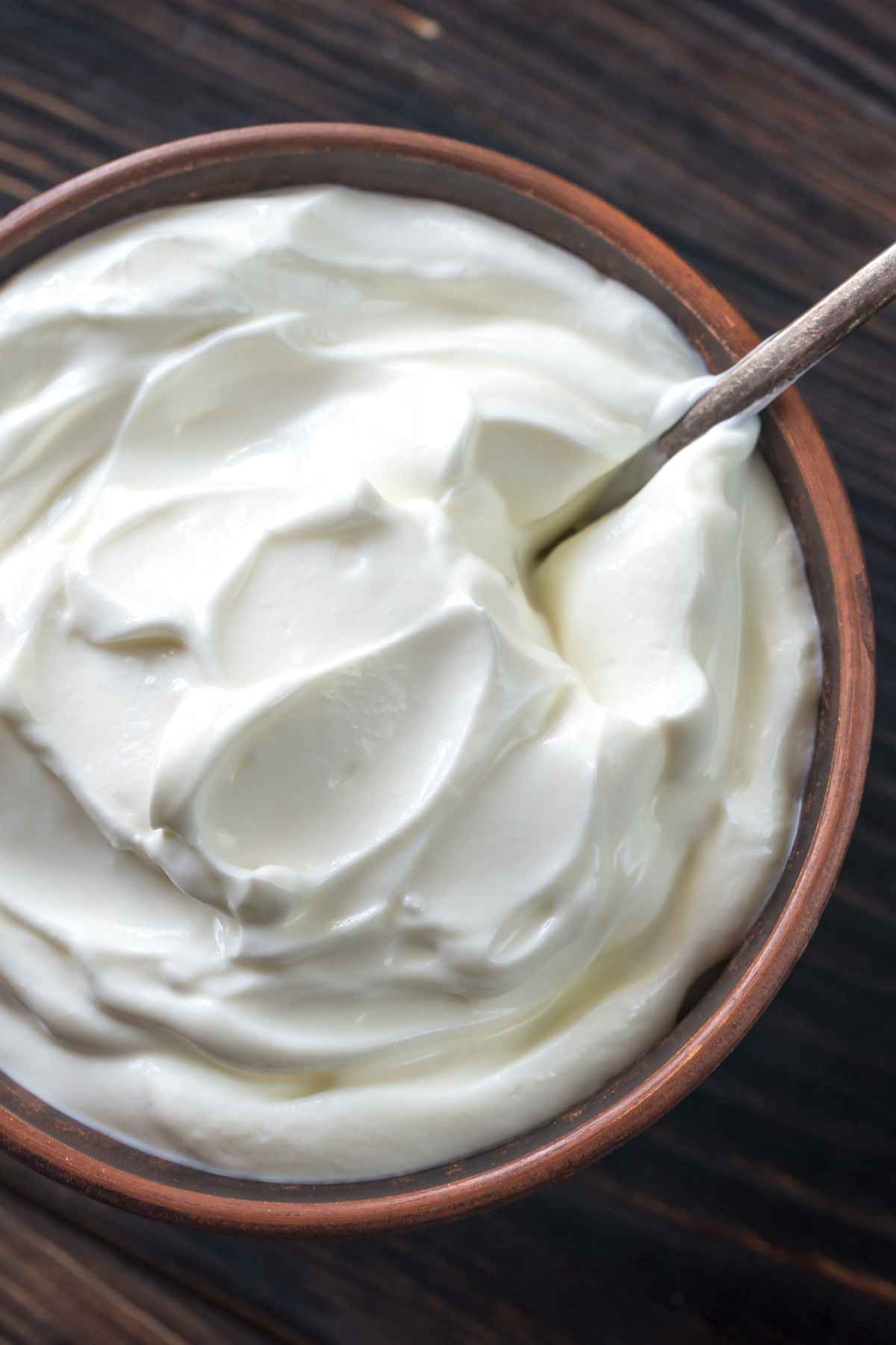 A bowlful of greek yogurt.