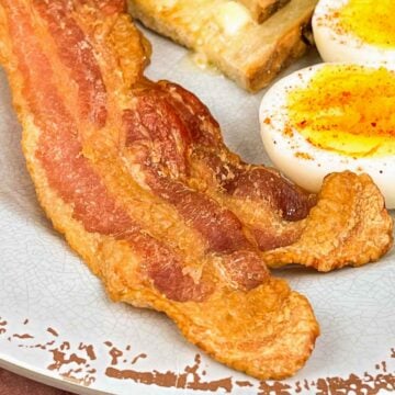 Featured image for Air Fryer bacon.
