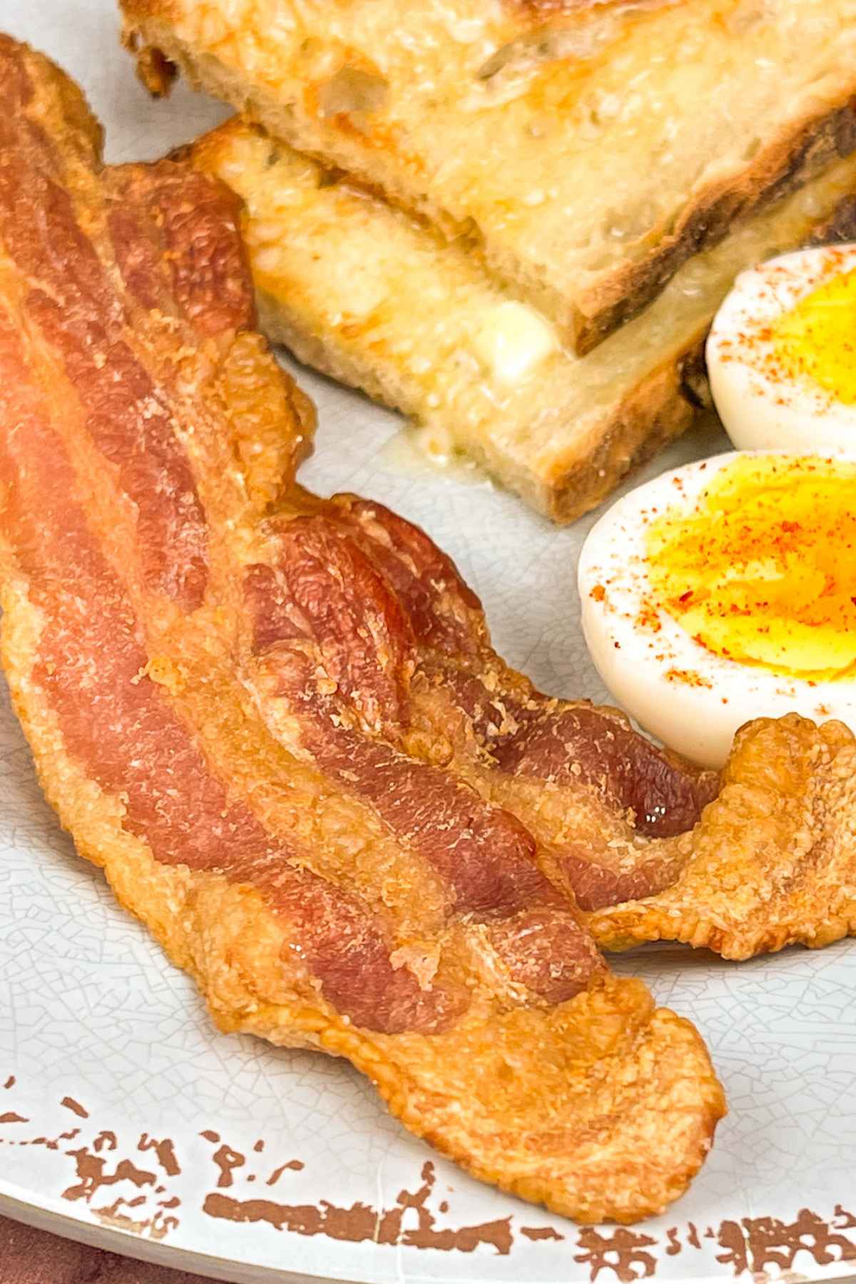 Hero image for air fryer bacon.