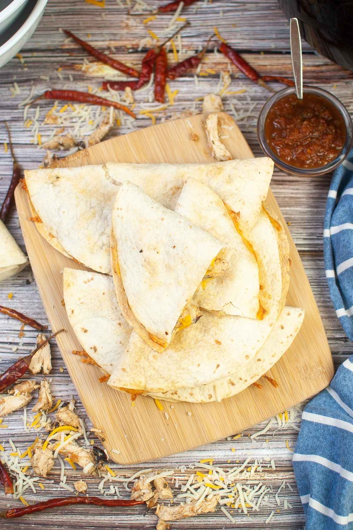 Overhead image of air fryer chicken quesadillas.