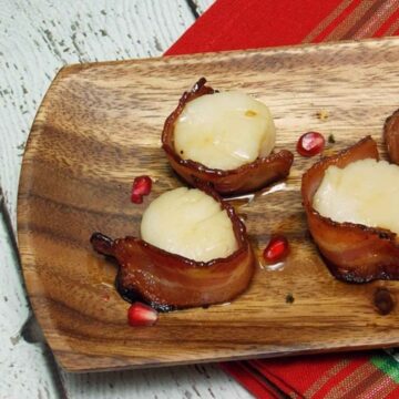 Featured image for maple bacon wrapped scallops.
