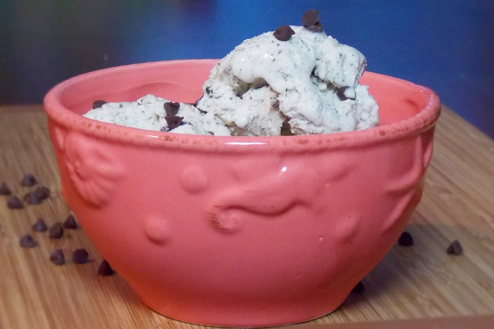 Side view of ice cream in a bowl.