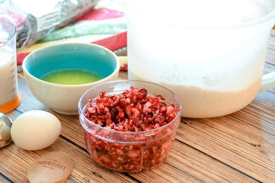 Ingredients for muffins measured out in respective bowls.