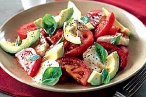 Tricolore Salad Recipe | Quick Salad Recipes for Healthy Salad Ideas to Boost Your Nutrition