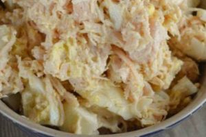 Easy 3-Ingredient Chicken Salad Recipe (Quick!) | Quick Salad Recipes for Healthy Salad Ideas to Boost Your Nutrition