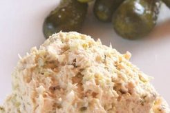 Easy Canned Salmon Salad Recipe: A Quick Meal Quick Salad Recipes for Healthy Salad Ideas to Boost Your Nutrition Easy Canned Salmon Salad Recipe: A Quick Meal | Quick Salad Recipes for Healthy Salad Ideas to Boost Your Nutrition