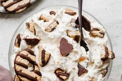 Easy Fudge Stripe Cookie Salad Recipe (No-Bake) Quick Salad Recipes for Healthy Salad Ideas to Boost Your Nutrition Easy Fudge Stripe Cookie Salad Recipe (No-Bake) | Quick Salad Recipes for Healthy Salad Ideas to Boost Your Nutrition