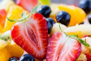 Easy Summer Salad Recipes with Fruit & Berries Quick Salad Recipes for Healthy Salad Ideas to Boost Your Nutrition Easy Summer Salad Recipes with Fruit & Berries | Quick Salad Recipes for Healthy Salad Ideas to Boost Your Nutrition