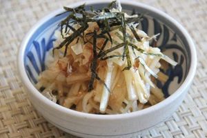 Easy Daikon Salad Recipe: A Refreshing Dish Quick Salad Recipes for Healthy Salad Ideas to Boost Your Nutrition Easy Daikon Salad Recipe: A Refreshing Dish | Quick Salad Recipes for Healthy Salad Ideas to Boost Your Nutrition