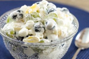 Easy Blueberry Fruit Salad Recipe & Tips Quick Salad Recipes for Healthy Salad Ideas to Boost Your Nutrition Easy Blueberry Fruit Salad Recipe & Tips | Quick Salad Recipes for Healthy Salad Ideas to Boost Your Nutrition