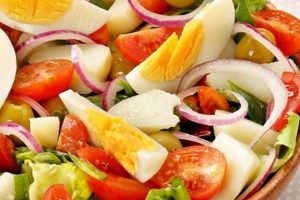 Authentic Spanish Salad Recipe: Easy & Delicious | Quick Salad Recipes for Healthy Salad Ideas to Boost Your Nutrition