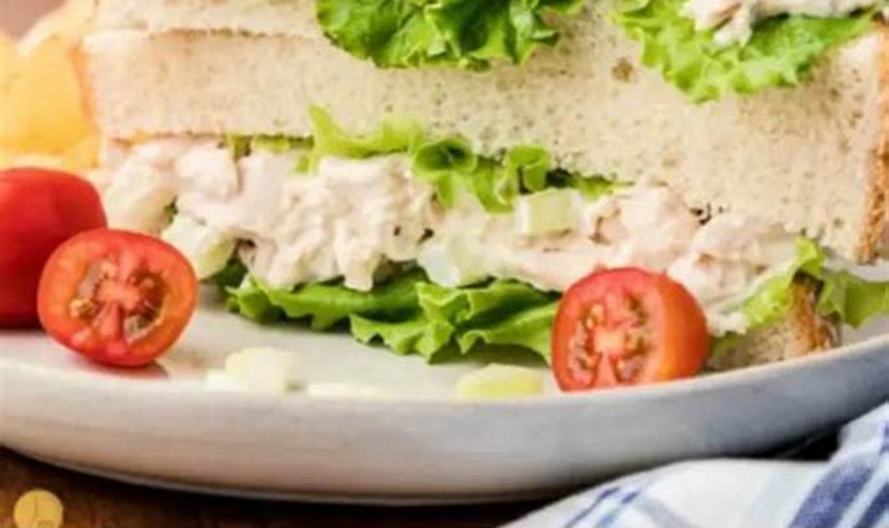 Copycat Zoe's Chicken Salad Recipe | Quick Salad Recipes for Healthy Salad Ideas to Boost Your Nutrition