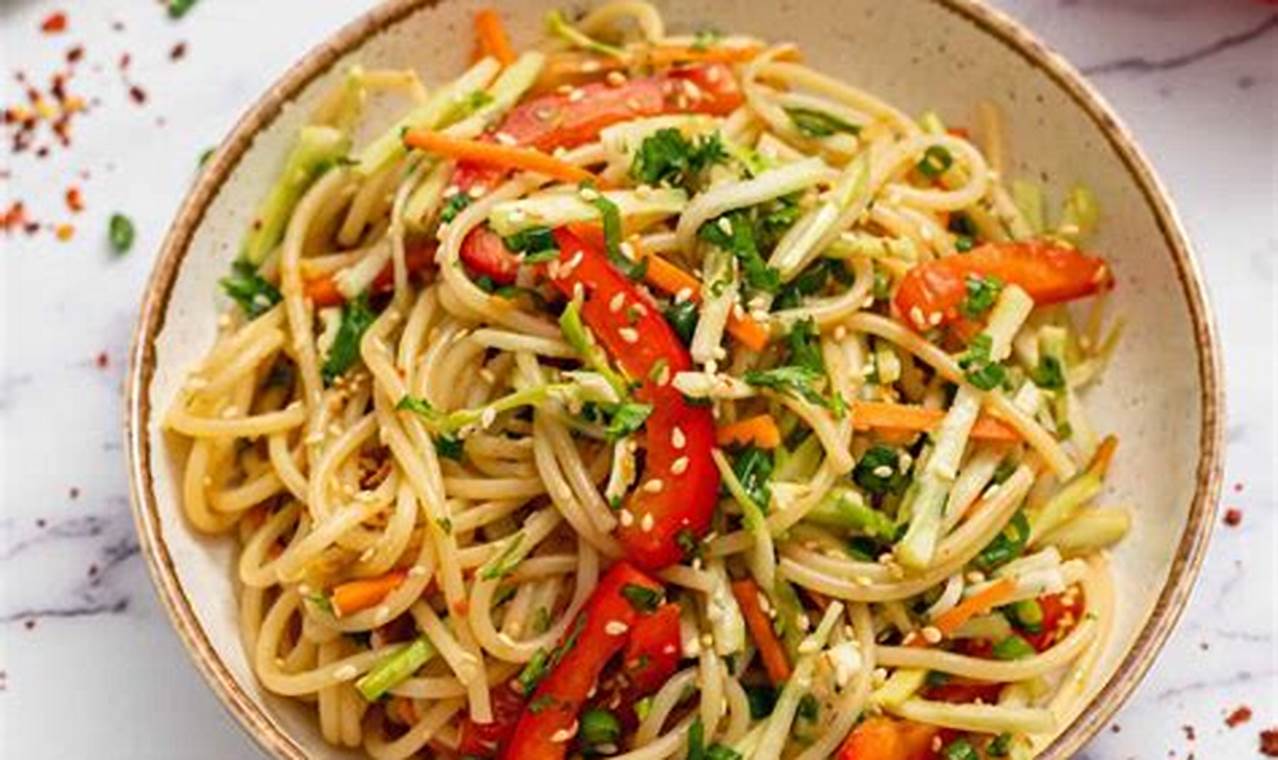 Easy Cold Asian Noodle Salad Recipe (Vegan) Quick Salad Recipes for Healthy Salad Ideas to Boost Your Nutrition Easy Cold Asian Noodle Salad Recipe (Vegan) | Quick Salad Recipes for Healthy Salad Ideas to Boost Your Nutrition