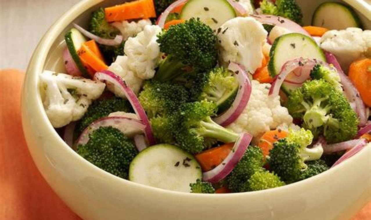 Best Crunchy Vegetable Salad Recipe Ever | Quick Salad Recipes for Healthy Salad Ideas to Boost Your Nutrition