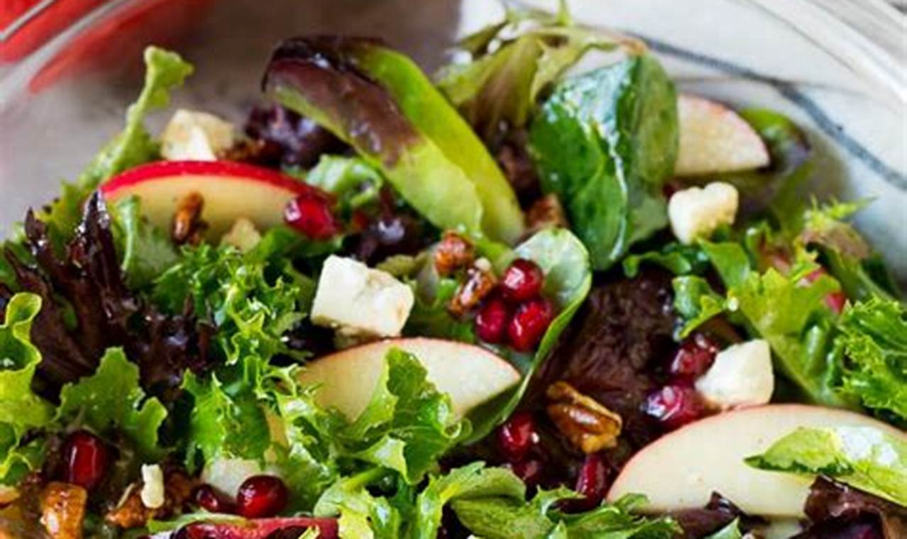 Best Green Salad Recipe for a Festive Thanksgiving Dinner Quick Salad Recipes for Healthy Salad Ideas to Boost Your Nutrition Best Green Salad Recipe for a Festive Thanksgiving Dinner | Quick Salad Recipes for Healthy Salad Ideas to Boost Your Nutrition