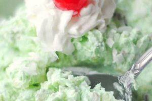 Classic Original Watergate Salad Recipe (Easy) Quick Salad Recipes for Healthy Salad Ideas to Boost Your Nutrition Classic Original Watergate Salad Recipe (Easy) | Quick Salad Recipes for Healthy Salad Ideas to Boost Your Nutrition
