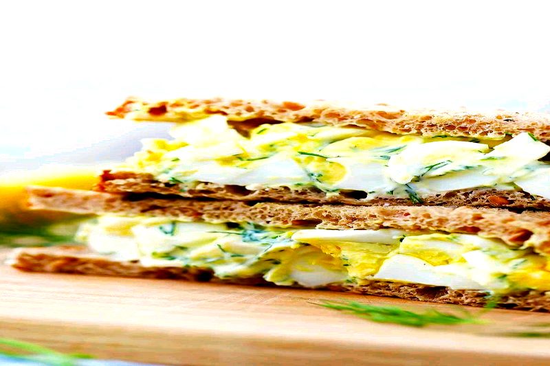 toss and serve for Greek Yogurt Egg Salad with Dill